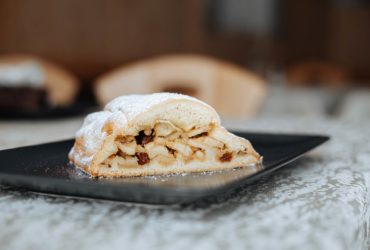 Apfelstrudel